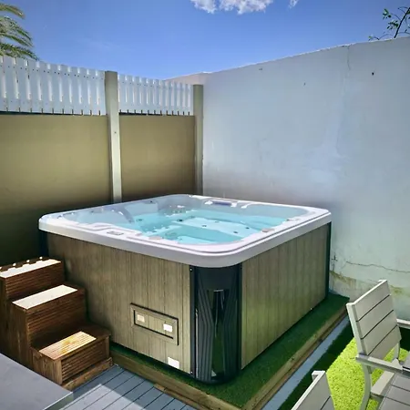 别墅 Sukka - Elegant - Community Pool Access